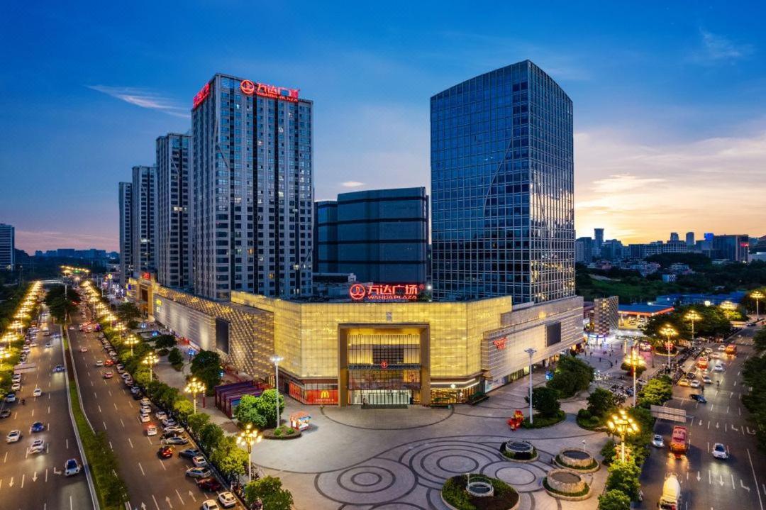 Livetour Hotel Luogang Wanda Plaza Guangzhou Eksteriør billede